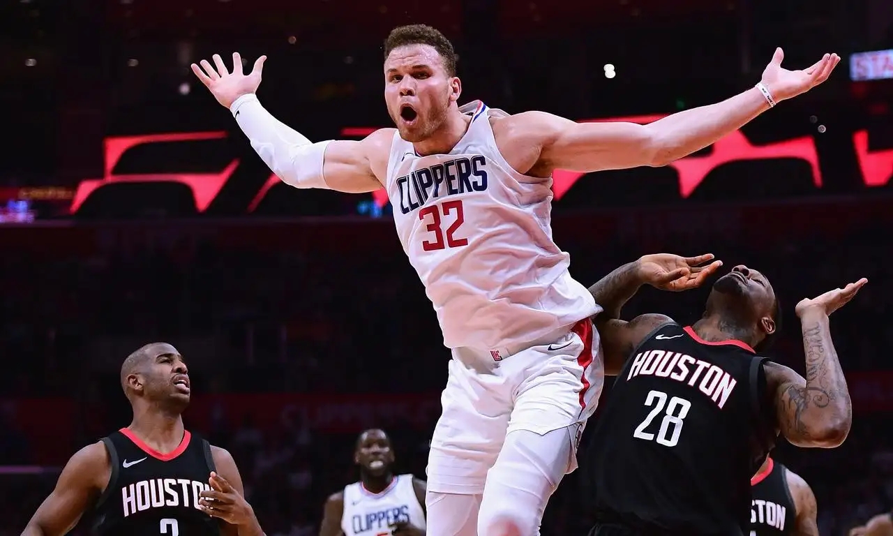 白魔兽残暴扣篮,白魔兽最后结局