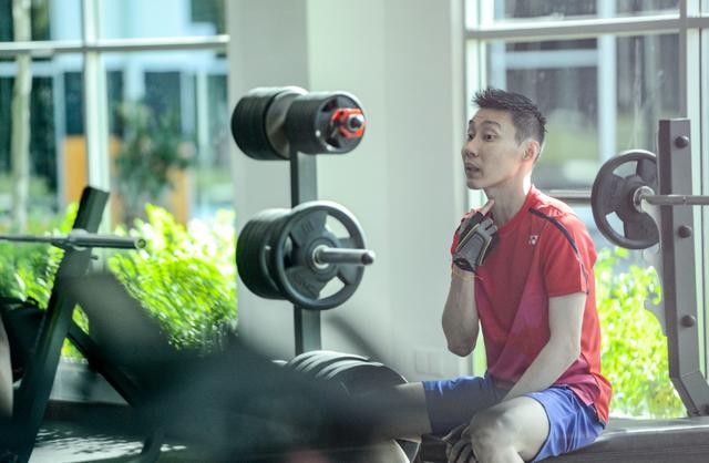 李宗伟患癌后复出视频,李宗伟早期鼻癌症状