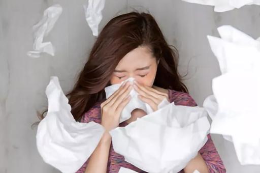 一到冬季鼻炎就严重怎么办,为什么过敏性鼻炎在夏季容易发作