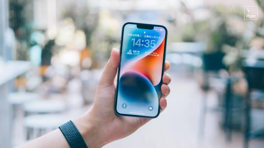 iphone14体验对比iphone14pro,iphone14体验视频