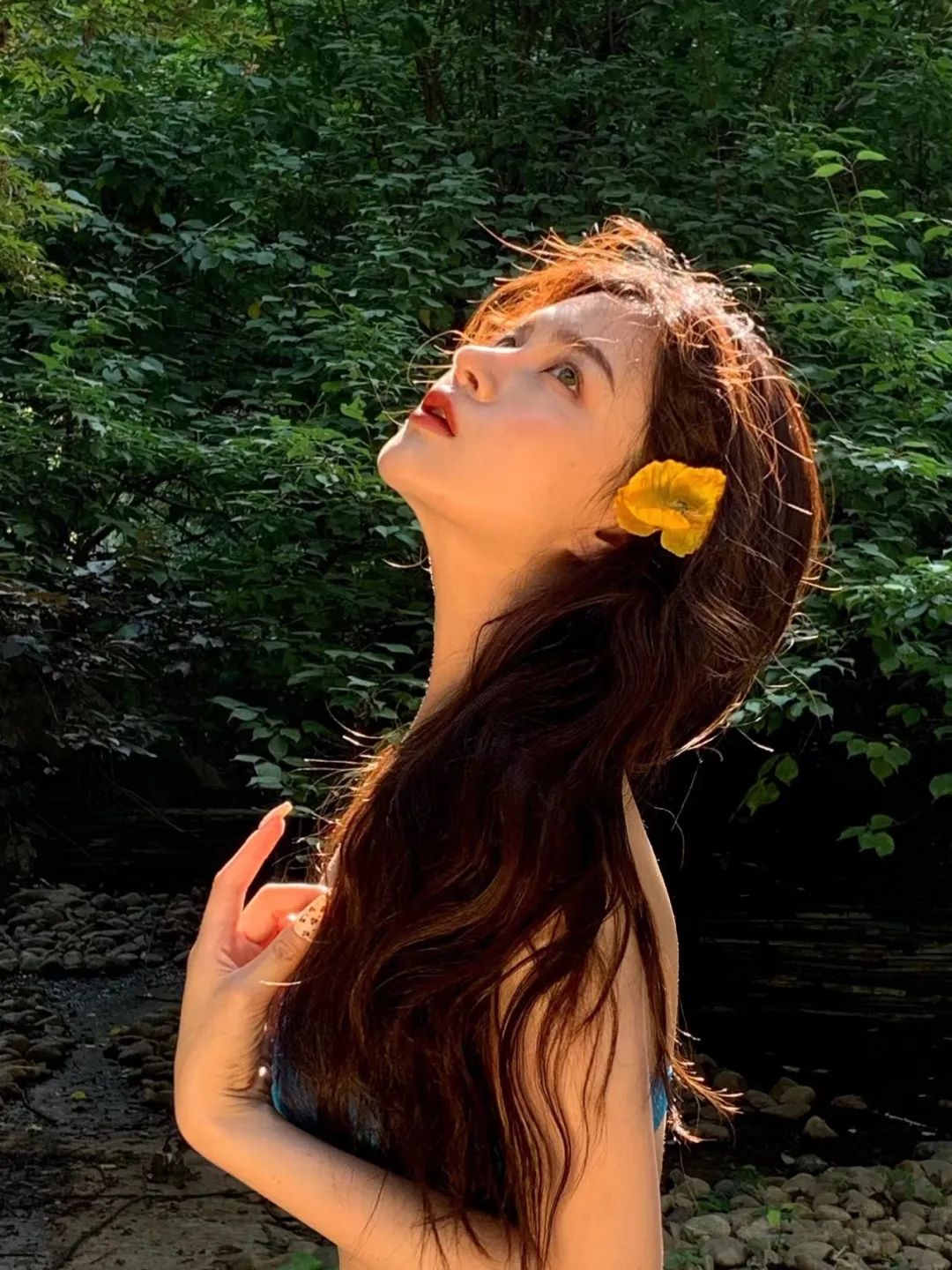 拍照不上镜但是现实有人说好看,长得好看拍照不上镜是什么原因