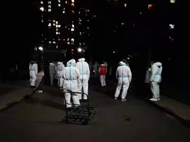 抗击疫情社区一线工作者,坚守在西安疫情防控一线