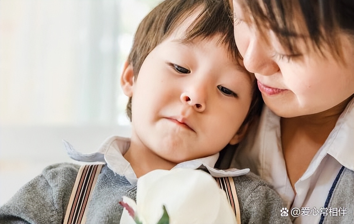 五岁孩子动不动就哭的策略措施,6岁的男孩动不动就哭怎么纠正
