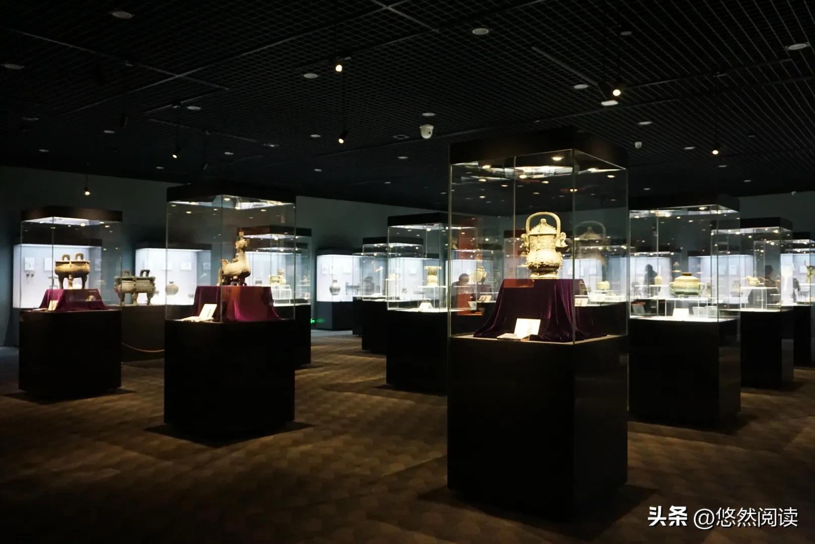 保利艺术博物馆青铜展区,保利艺术博物馆藏西周青铜器