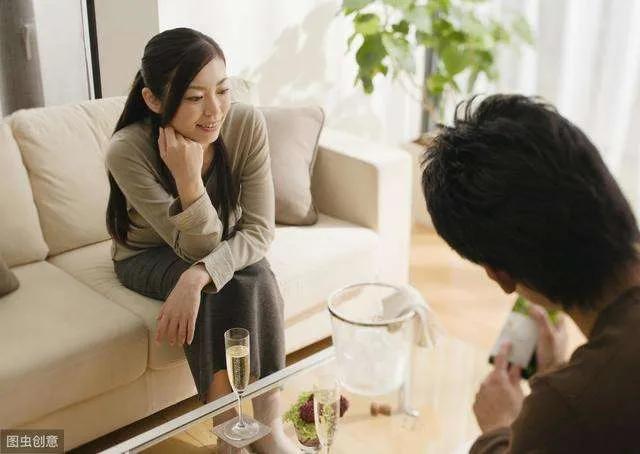 夫妻长期两地分居怎么挽回,夫妻两地分居多久可以自动离婚