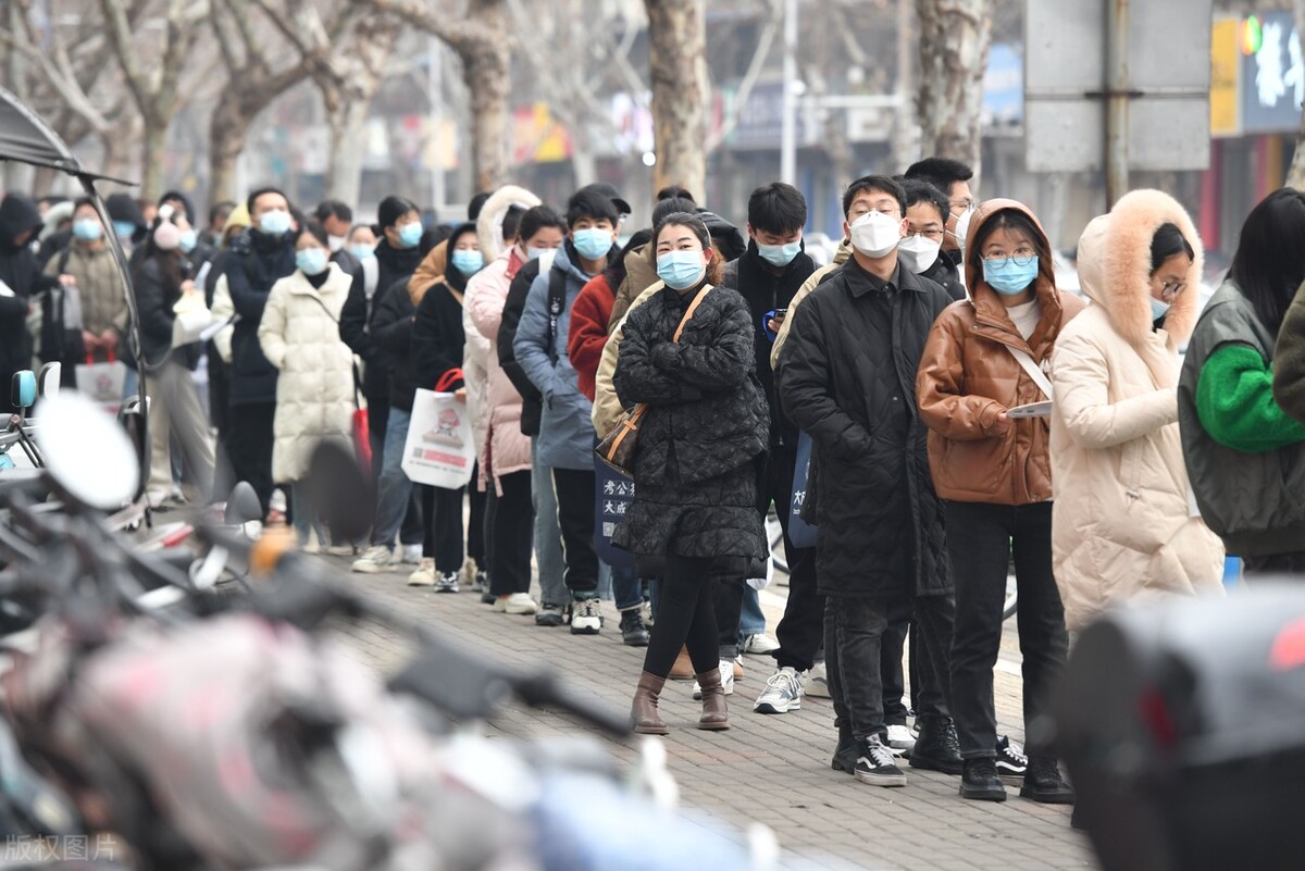 公务员考上岸是什么,公务员裸考成功上岸的案例