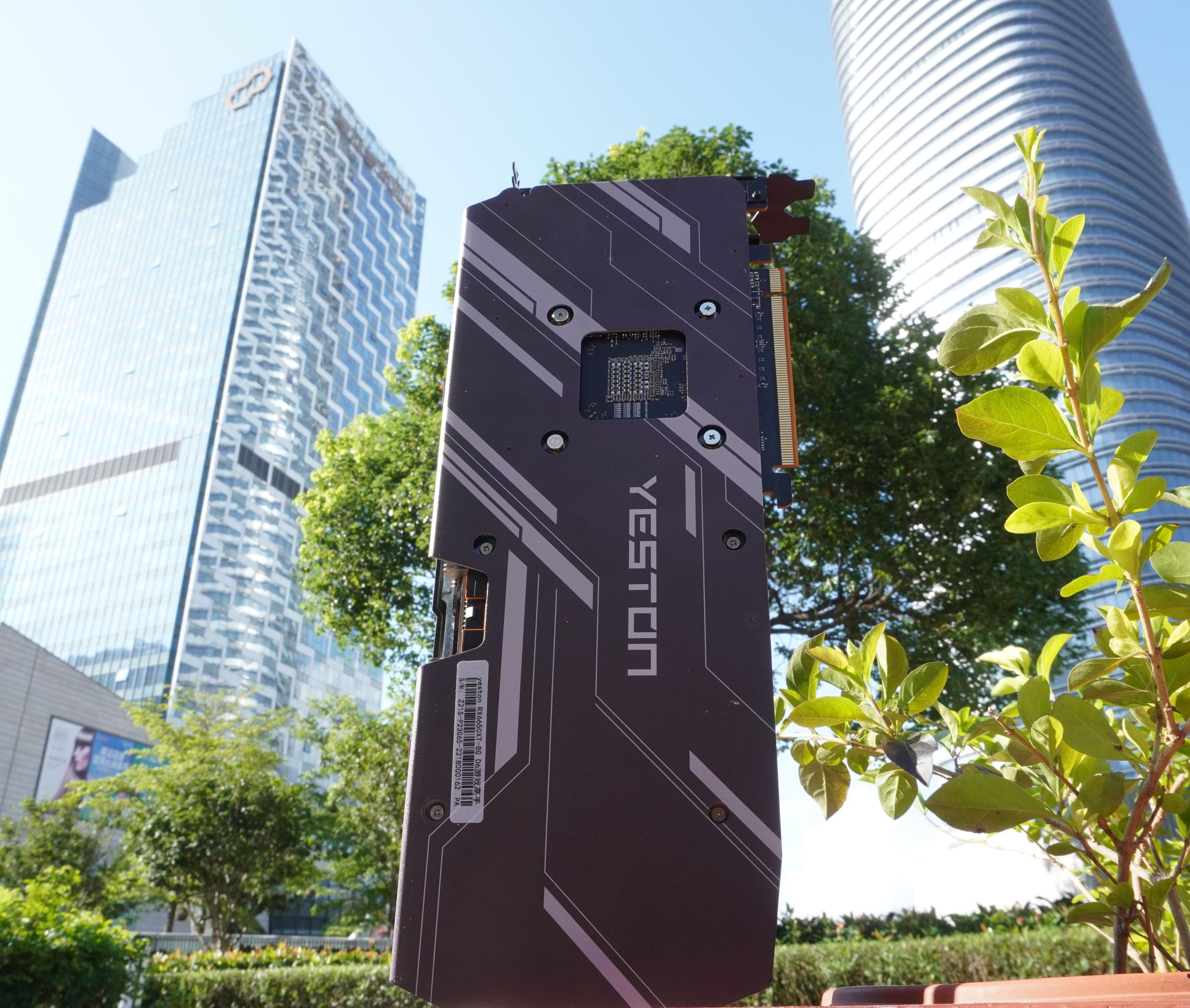 2694MHz超高频率，TA就是新一代甜点显卡的标杆