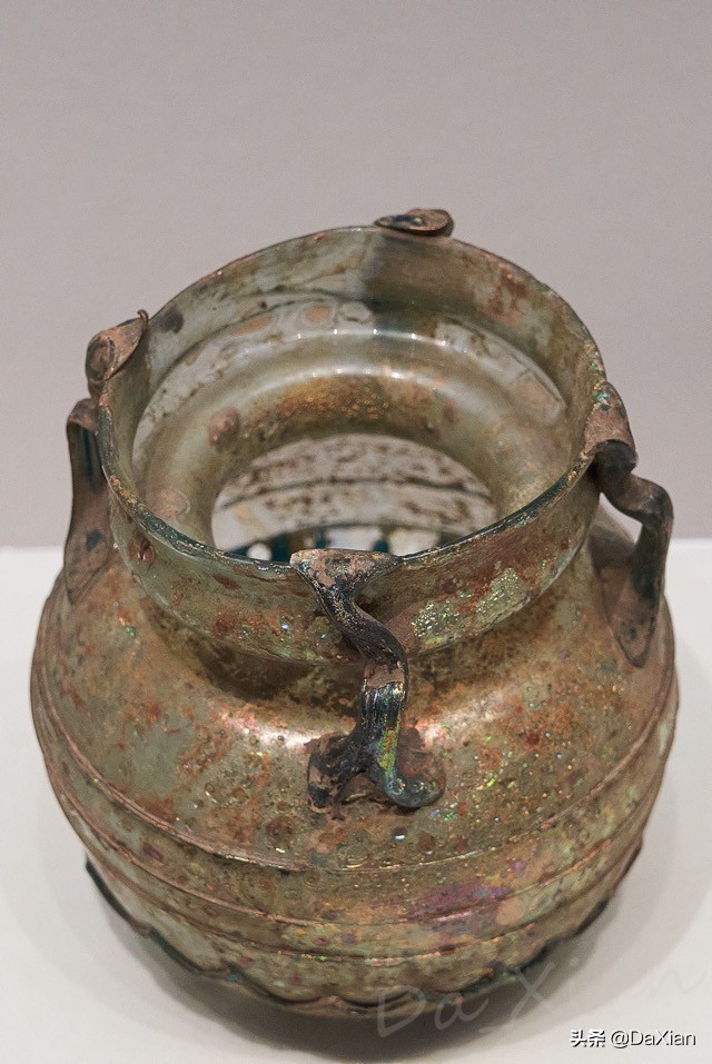 异彩纷呈：古代东西文明交流中的玻璃艺术之三（4）