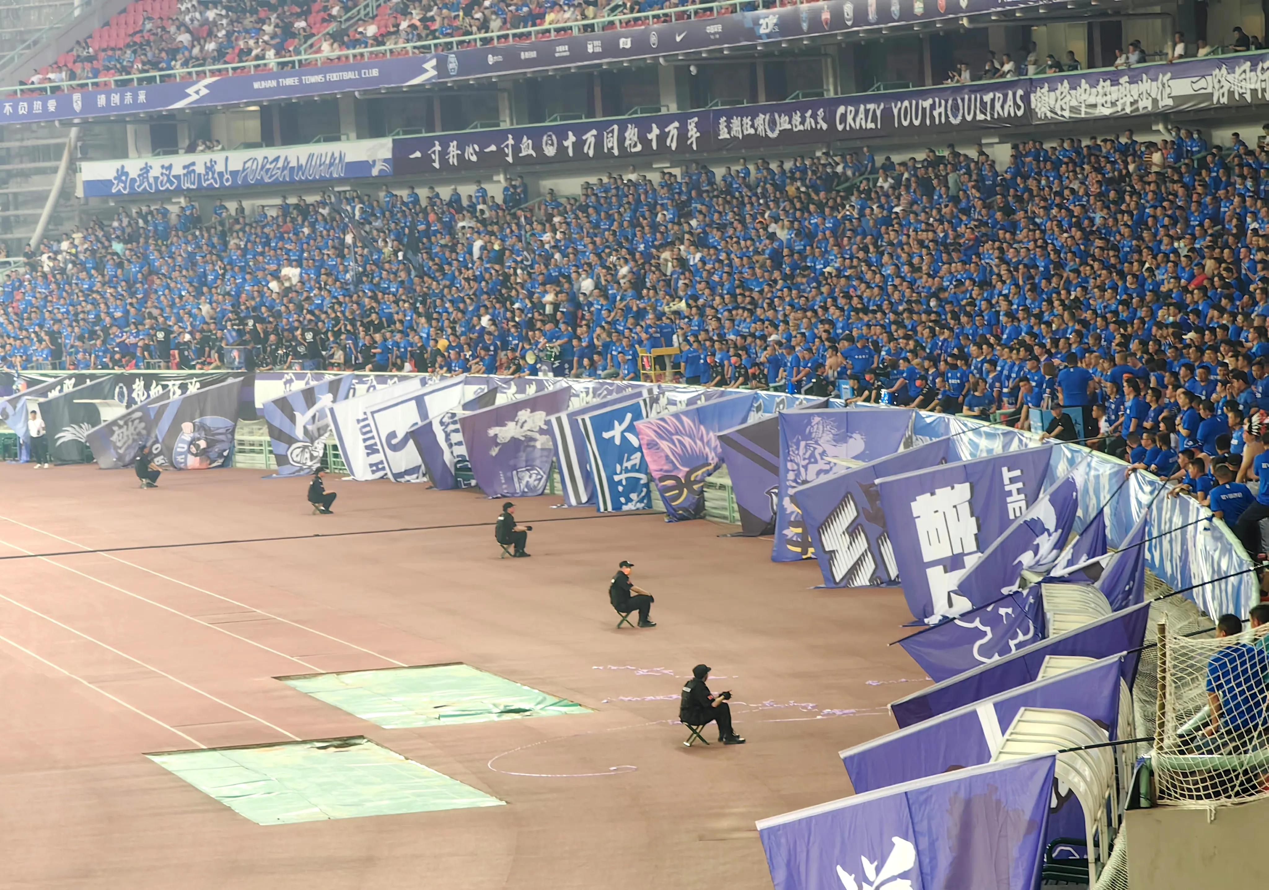 武汉三镇主场绝平国安,海陆空支援武汉神兵天降