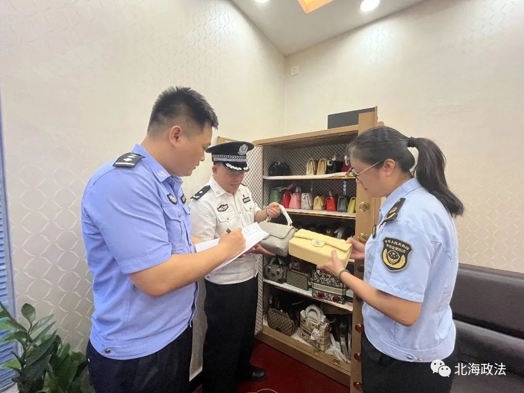 涉案销售假冒商品金额四万判几年,查获假冒奢侈品1亿判多少年