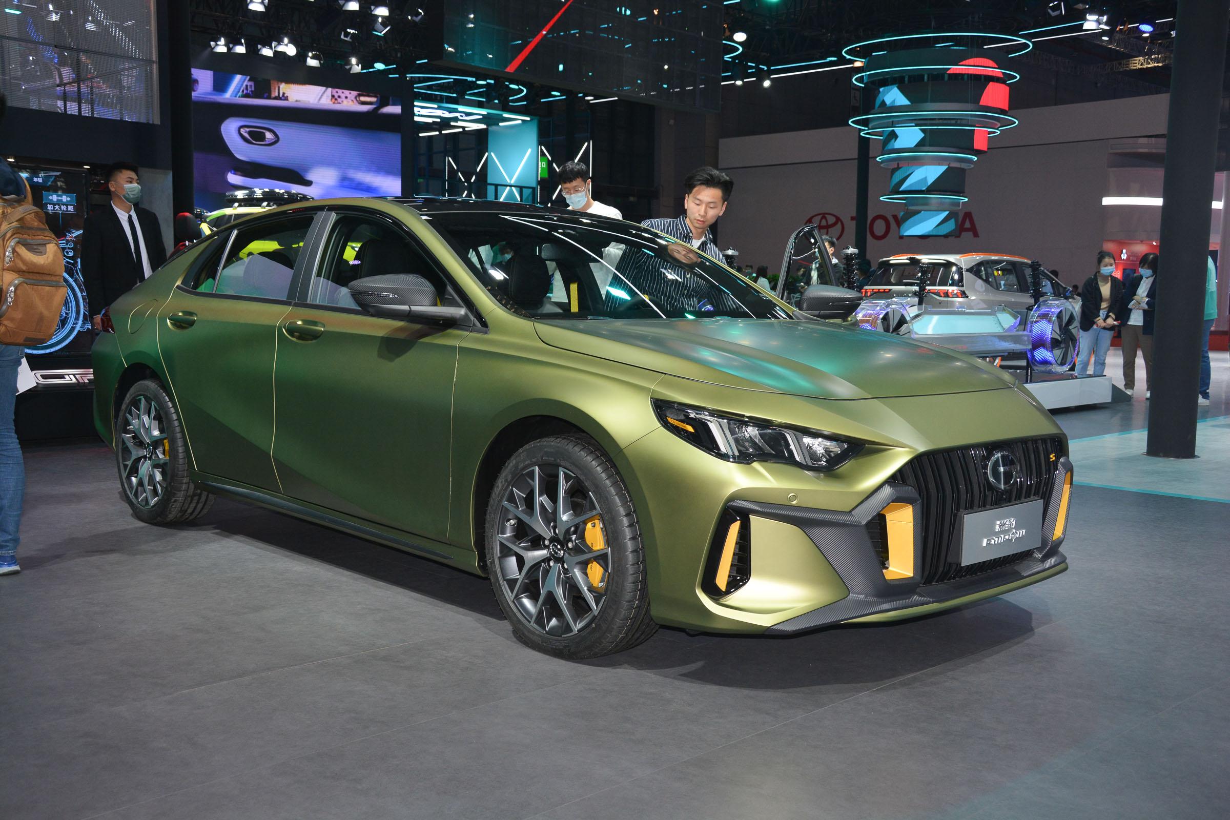 10w左右的摩托车跑车和街车,10w左右二手跑车推荐什么车