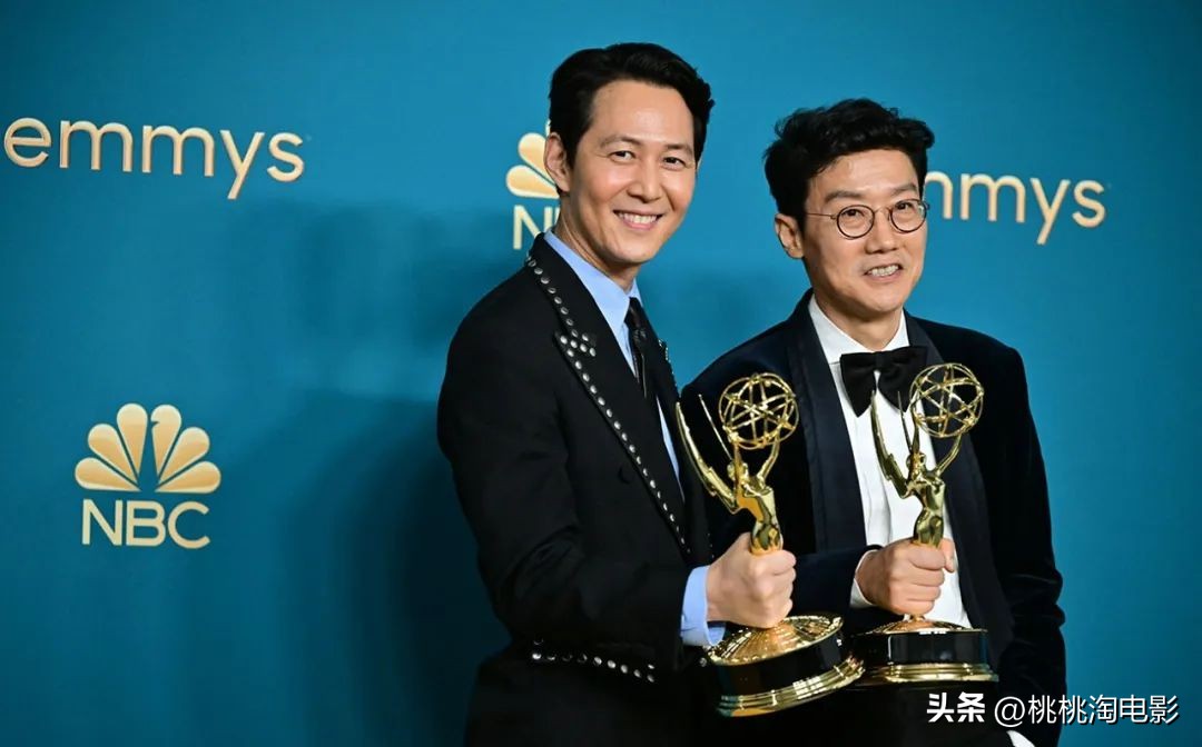 艾美奖红毯明星大比拼，赞达亚二封视后，李政宰携女友出席