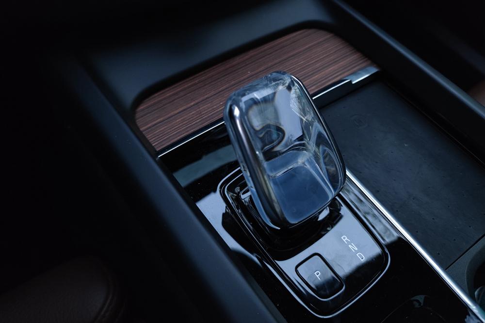 沃尔沃v60旅行车和xc60,新款沃尔沃xc60用车体验