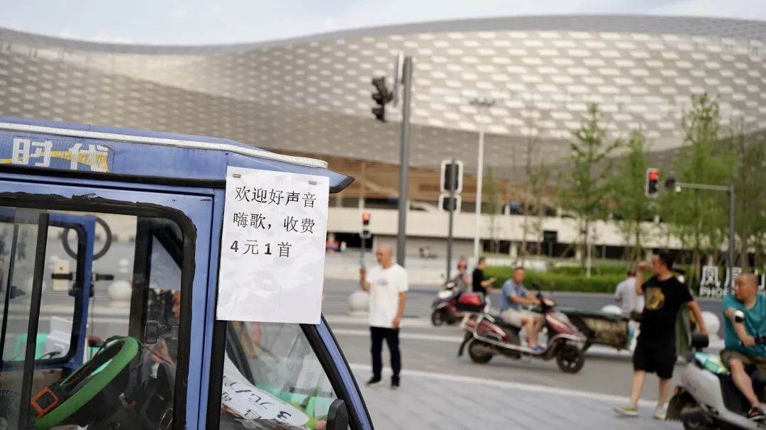 凤凰山，宇宙级草根网红孵化中心