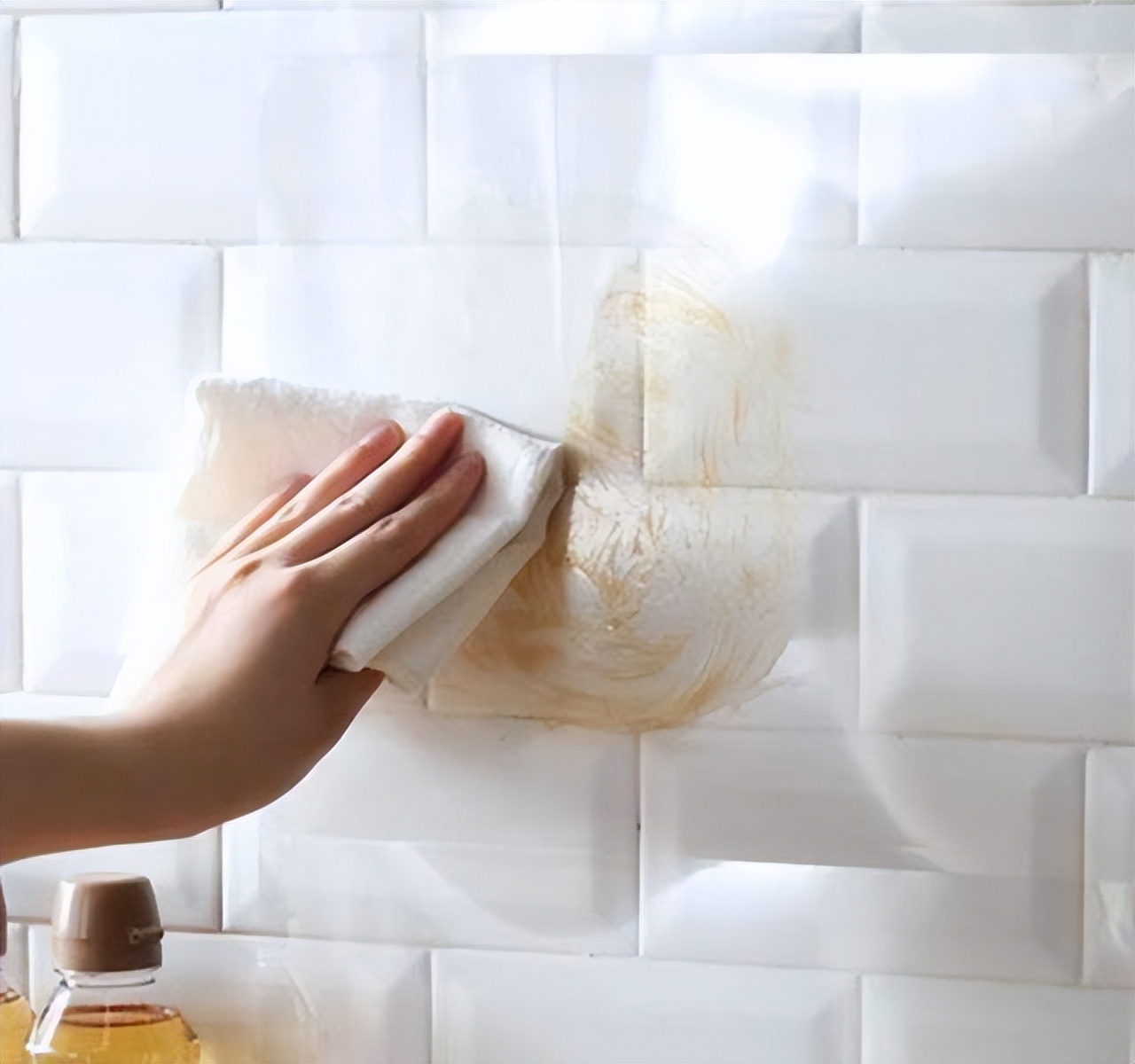 厨房墙面贴瓷砖前处理,厨房墙面瓷砖怎么贴最好打理