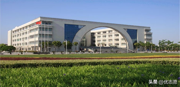 国贸专业的学校排名一览表,国内国贸专业大学排行