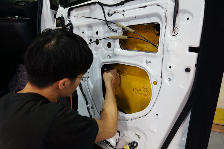 丰田埃尔法做隔音多少钱,济宁丰田埃尔法全车隔音降噪