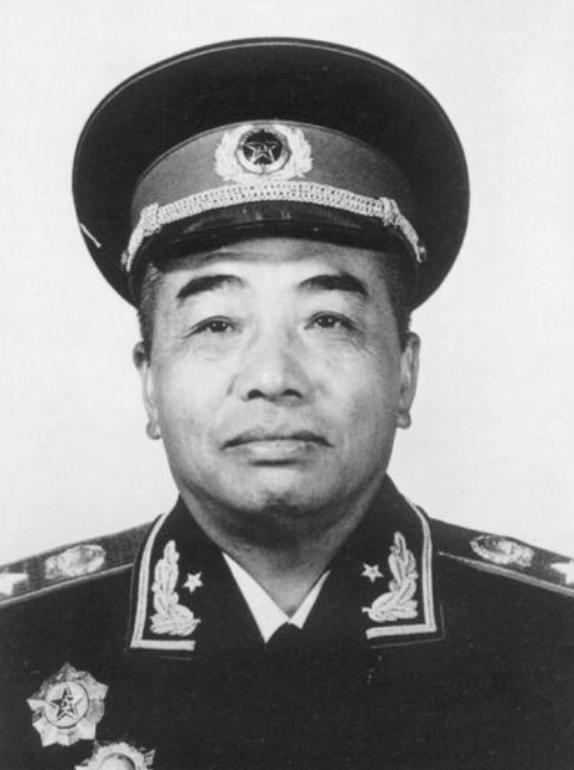 建国初期共十大元帅,为何只有其中三位被毛*东泽**称之为“老总”