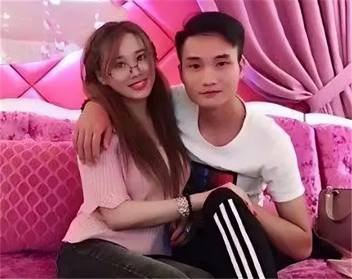 越南白富美嫁中国小伙,越南女孩嫁广东富二代激动哭了