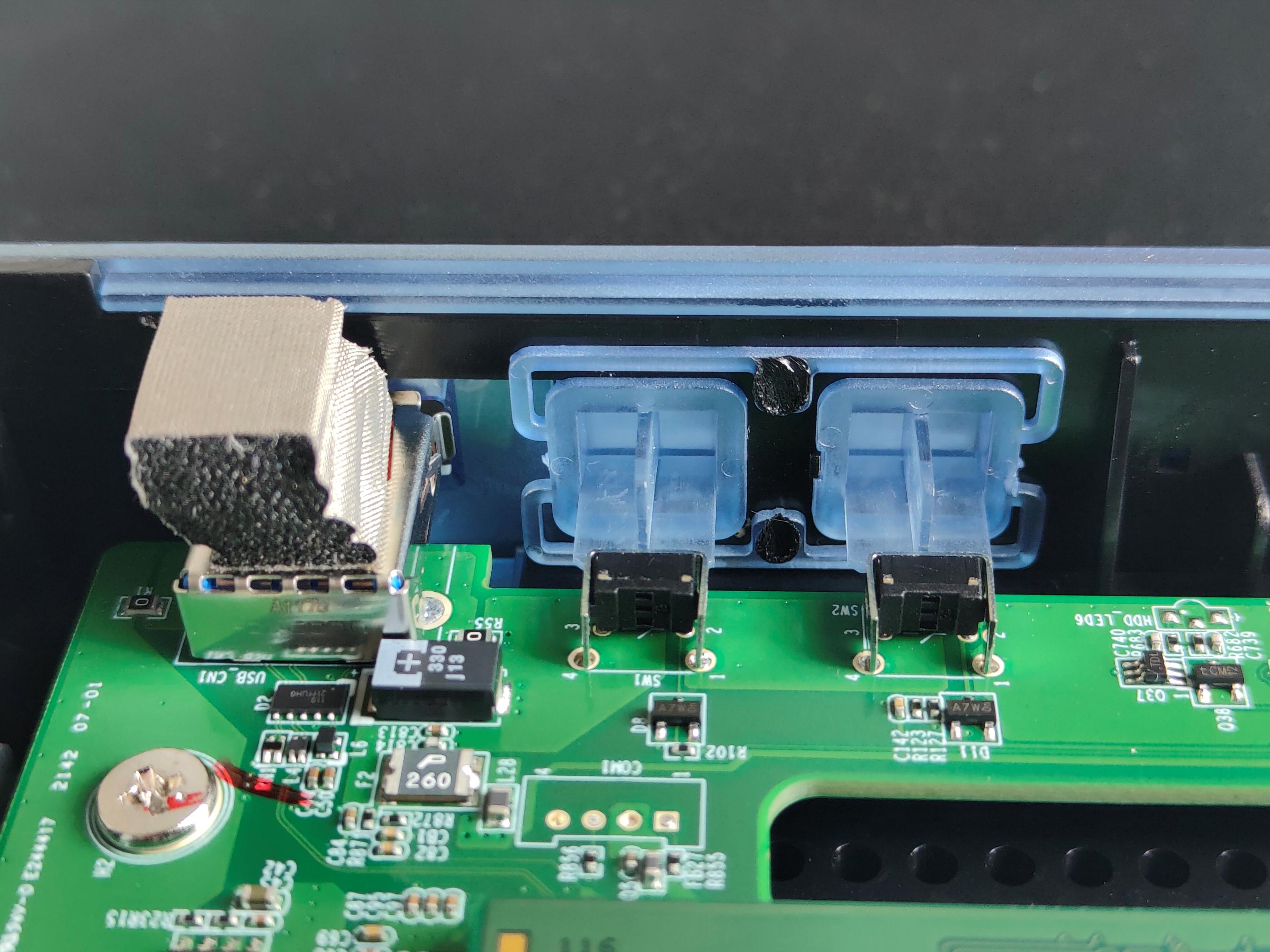 次时代NAS来了！威联通TS-264C值不值？数据对比+拆解告诉你