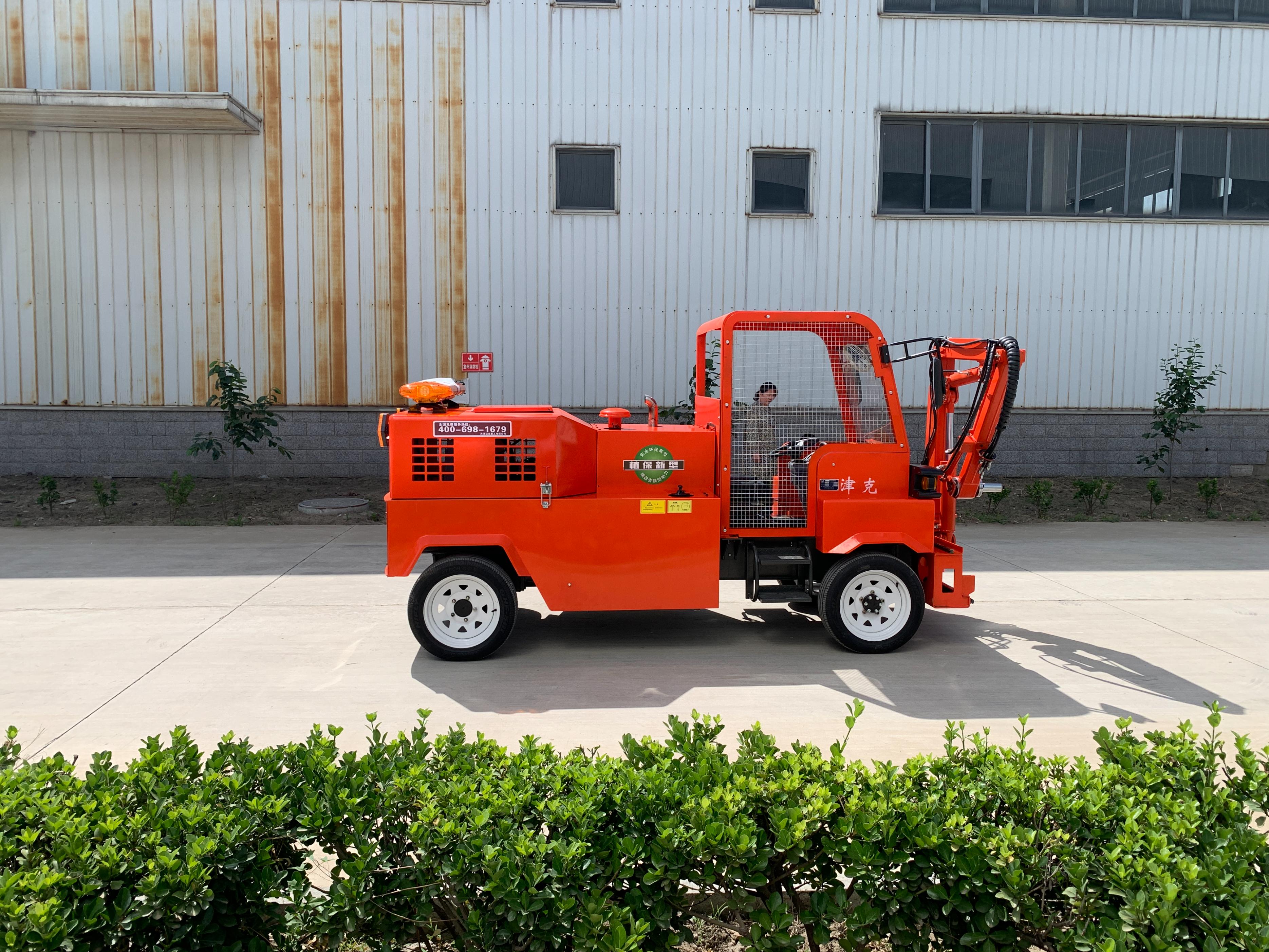 高空树枝绿篱修剪车哪个牌子好,高空修剪树枝绿篱机