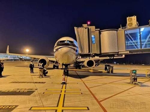 往美国寄快递哪些不能寄,往美国寄药品用什么快递