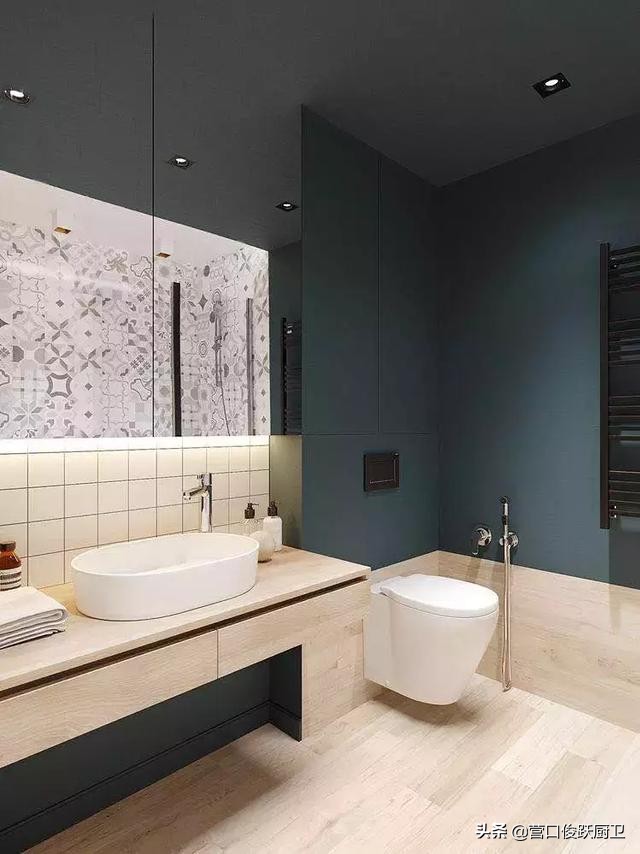 壁挂马桶小户型卫生间装修的利器,卫生间洗漱台连壁挂式马桶