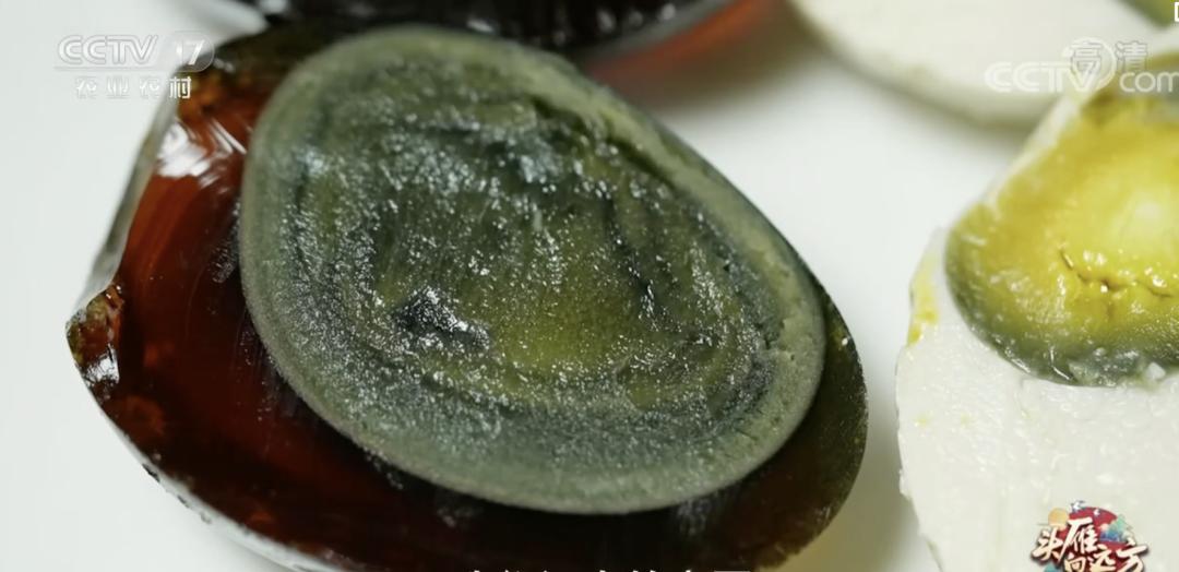 5万只鸡蛋一年能赚多少钱,一年卖1000万个鸡蛋