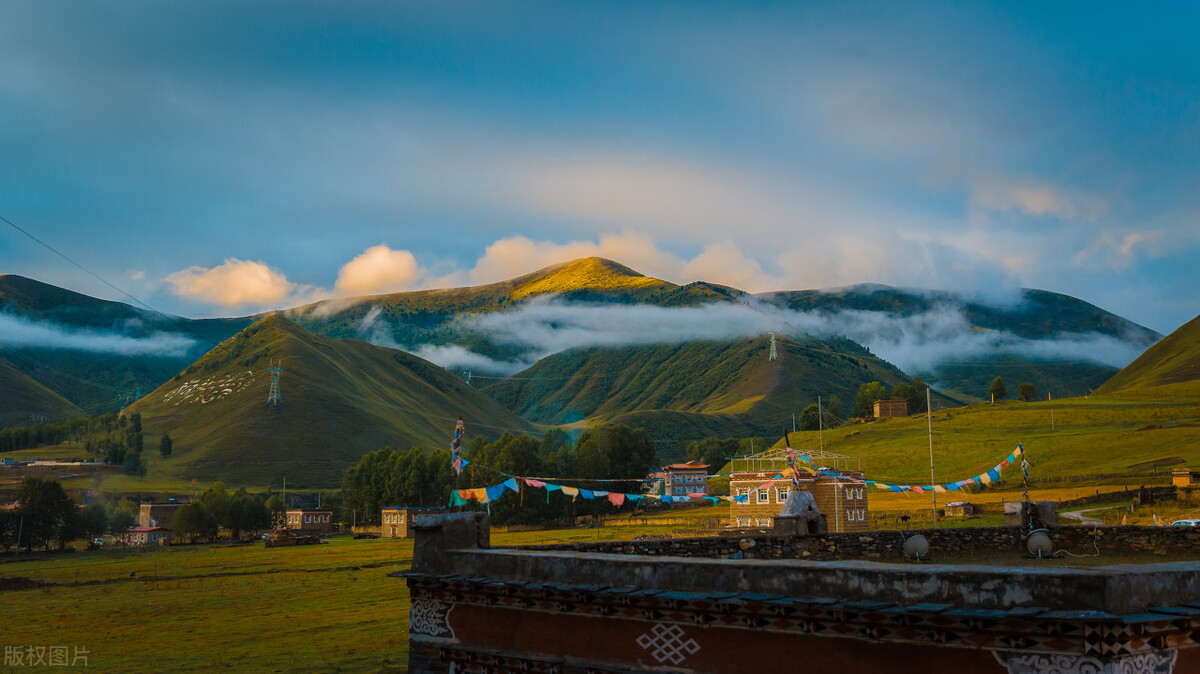 亚洲第一个美食之都,亚洲十大自驾游攻略最新
