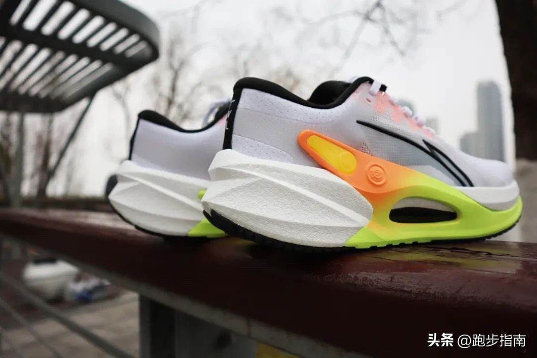 李宁烈骏7适合夏天穿吗,李宁跑鞋烈骏7pro测评