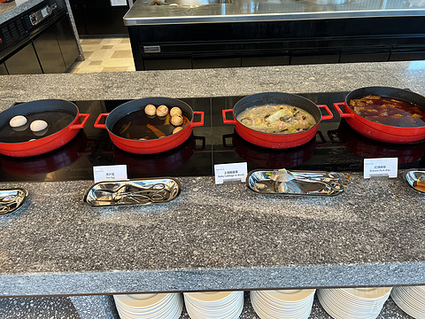 窗含西岭千秋雪成都环球中心雪山,窗含西岭千秋雪魅力成都