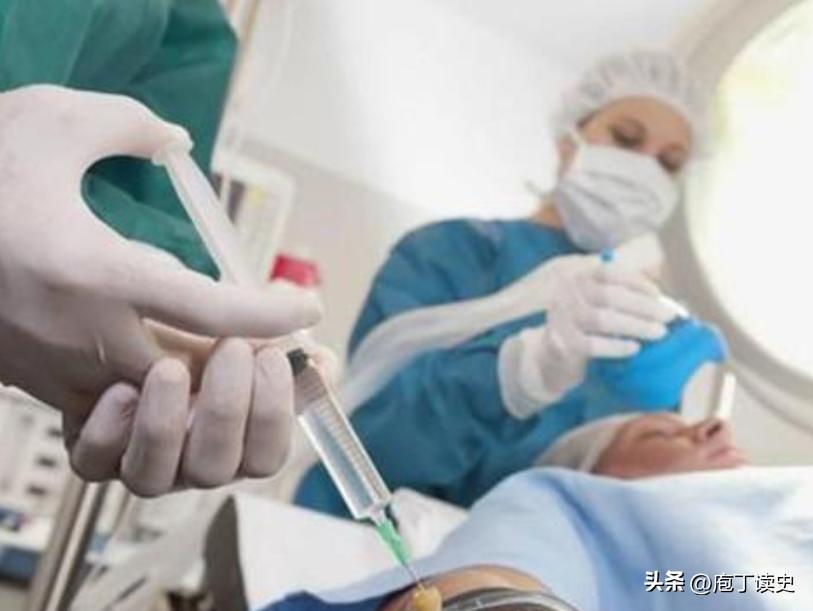 高校女生兼职有多残酷,女厕所高薪兼职骗局