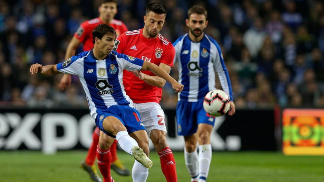 「葡超」波尔图VS本菲卡天王山之战，葡超豪门对决谁能更胜一筹？