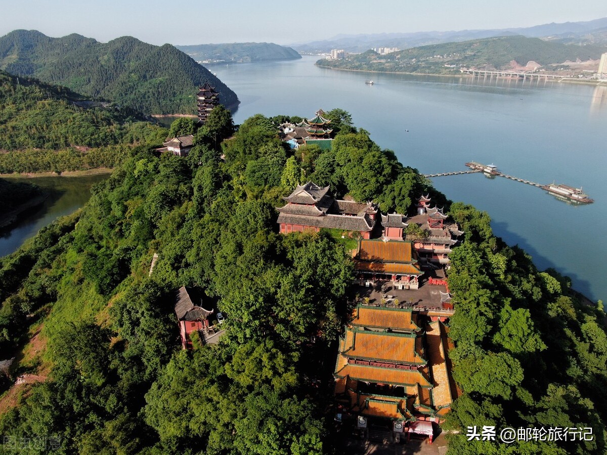 三峡游轮世纪凯歌船造价多少钱,世纪凯歌号三峡游轮简介