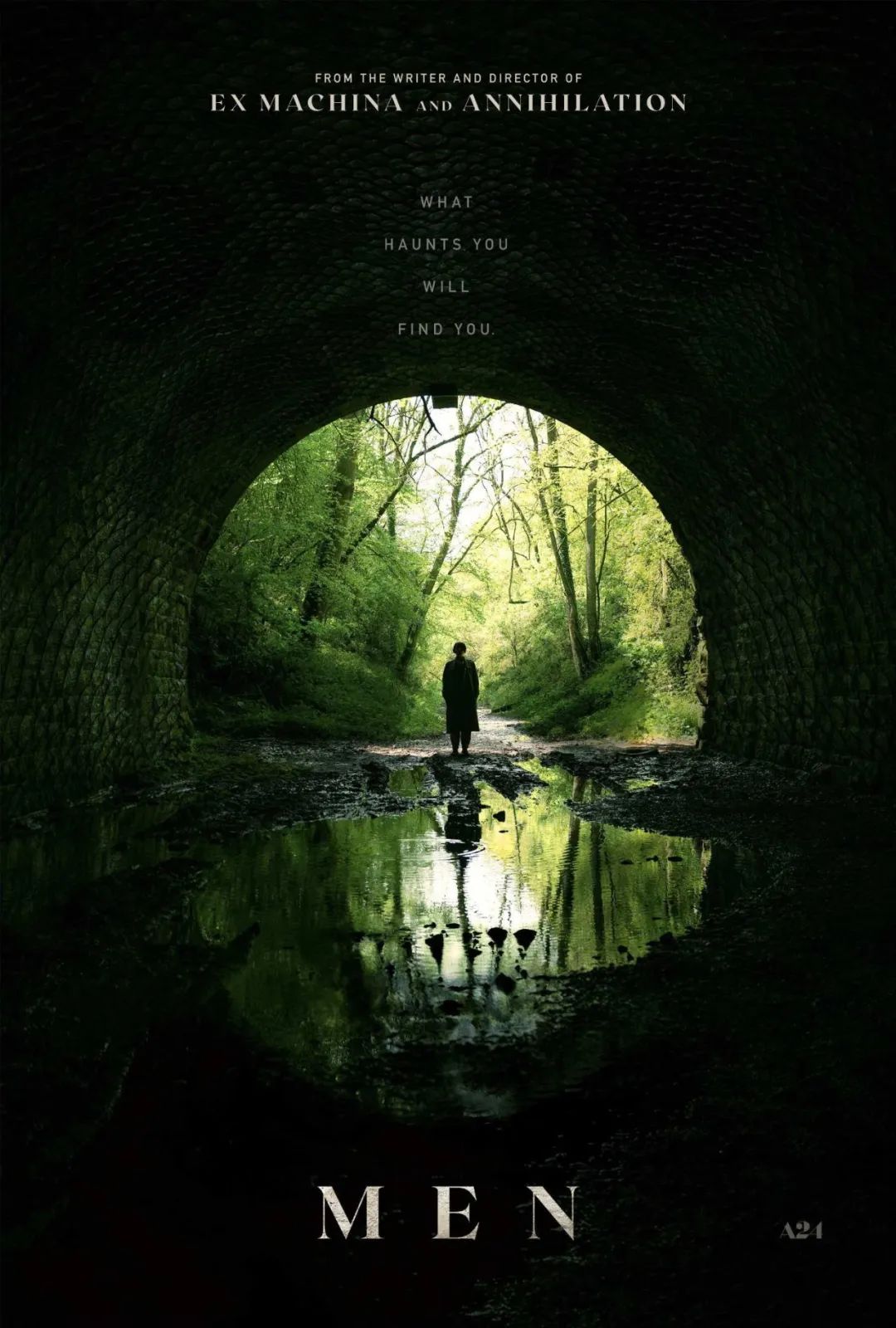 全裸、跟踪、男人生子，大尺度恐怖片《男人》变态到让人无法直视