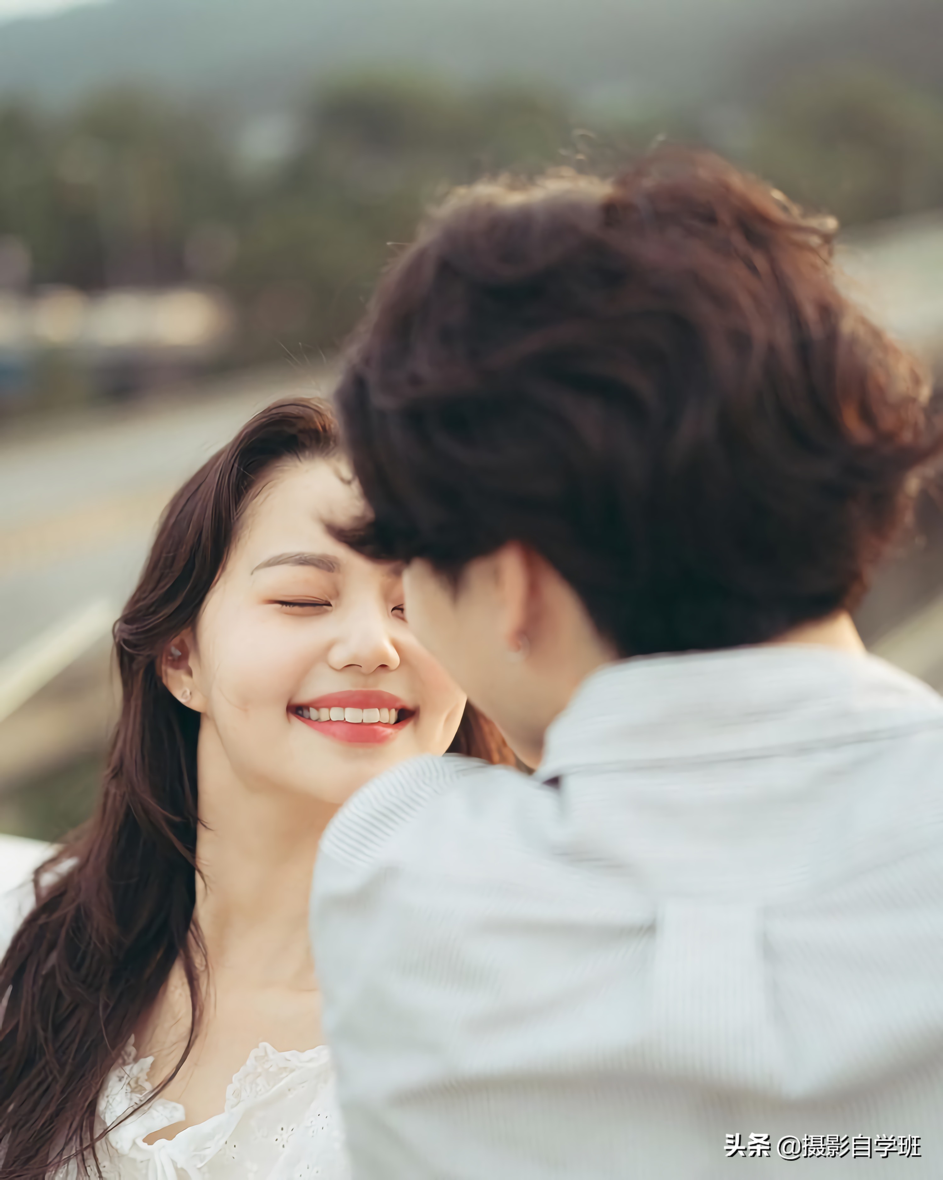 夫妻拍照姿势怎么拍好看,情侣拍照姿势大全教你拍出好照片