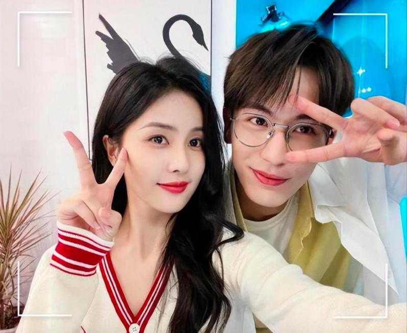 刘昊然周冬雨被曝恋情视频,刘昊然周冬雨被曝恋情之后的对比