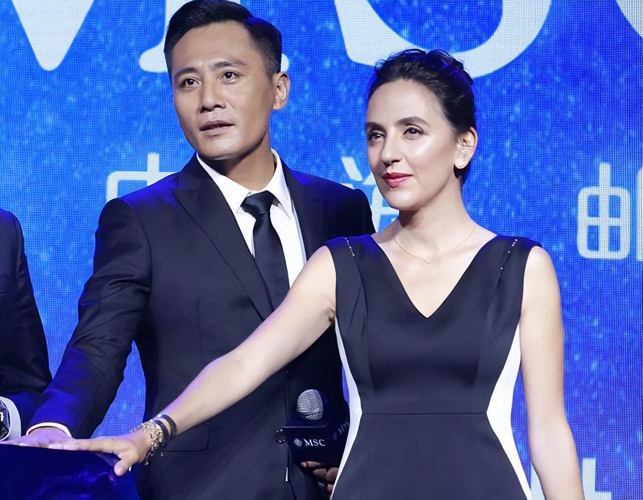 娶了外国女人的十大男明星,娶了外国媳妇的男明星老婆现状