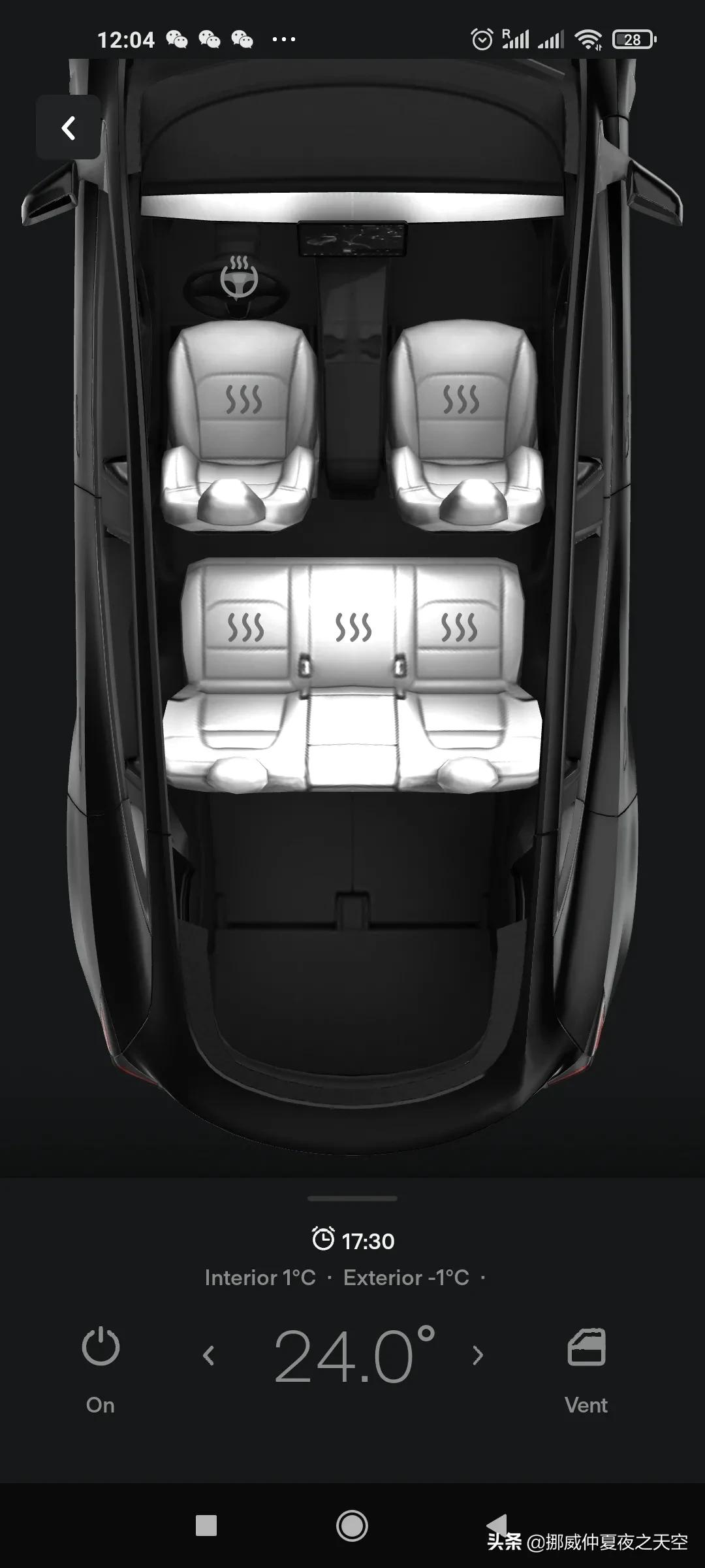 在挪威严冬12月开2021年上海出产的特斯拉YPerformance全轮驱动版