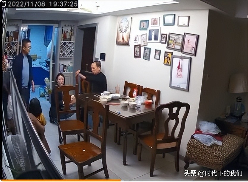 ‘‘掌掴男童’’事件网友各持己见,完整版视频解析,真相如何?