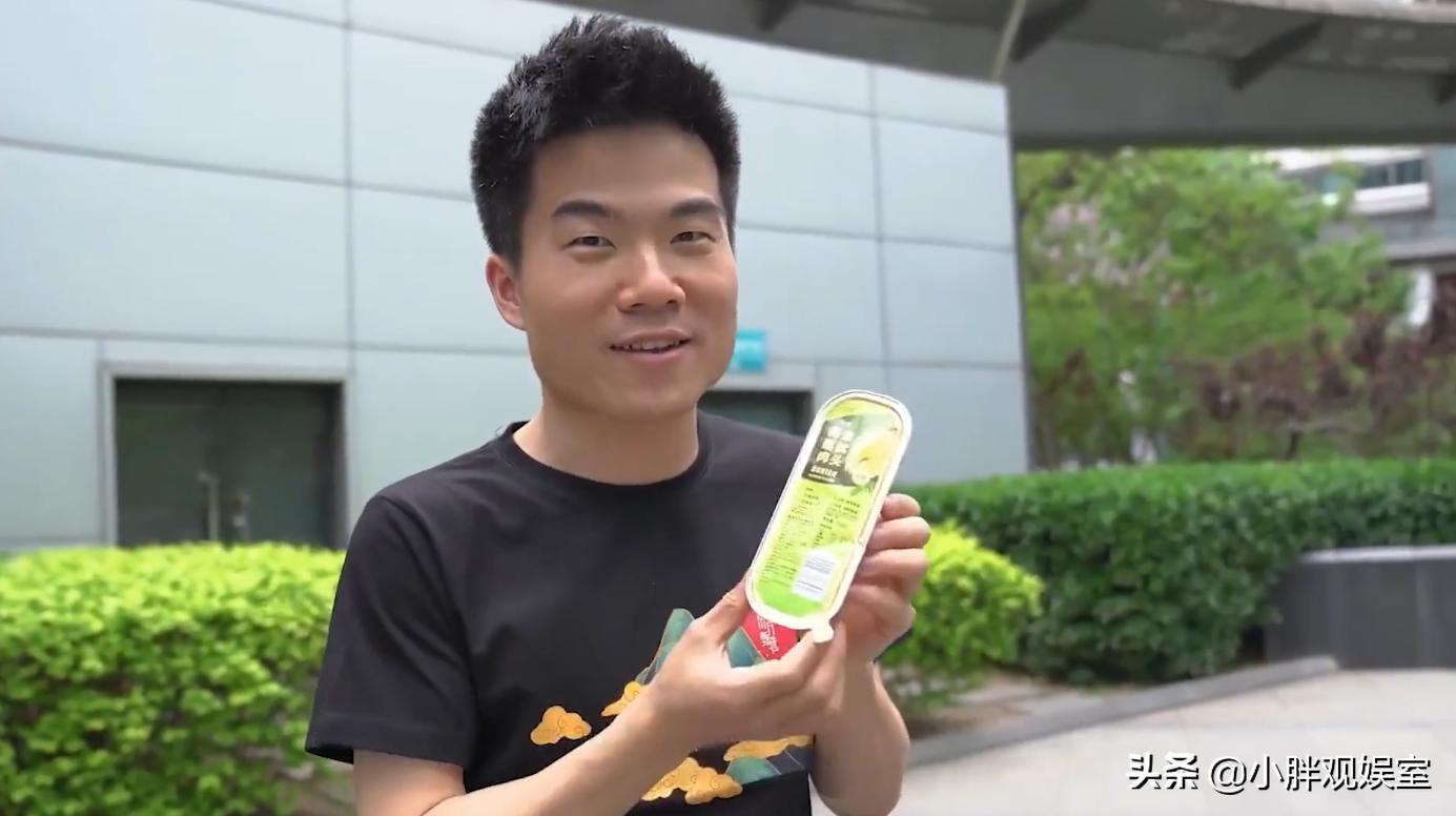 新东方老师董宇辉为什么走红,新东方董宇辉带货走红