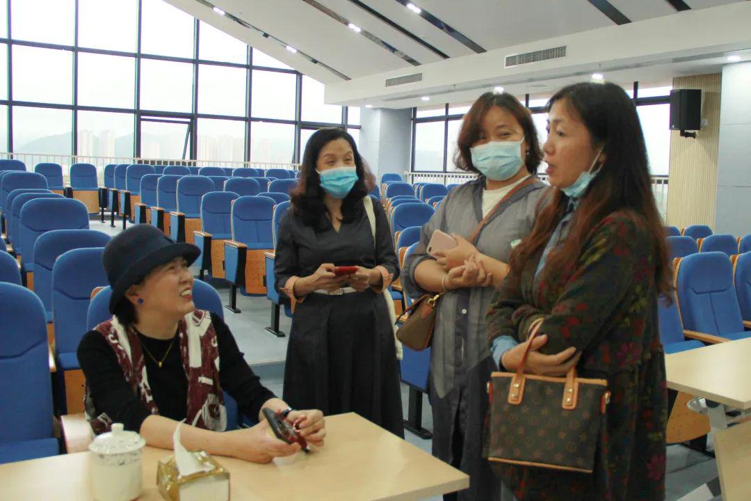 青春期父母与孩子沟通技巧,青春期孩子有效沟通家长感悟