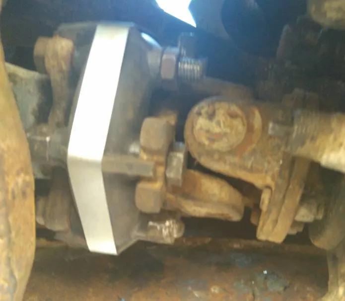 苏联拉达尼瓦爆改,苏联拉达老车修复