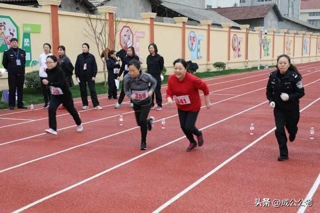 都说基层苦基层累你怎么看待基层,乡镇公务员最累的岗位有哪些