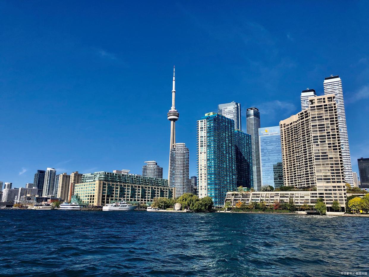 去美国加拿大留学考托福还是雅思,美国和加拿大留学费用