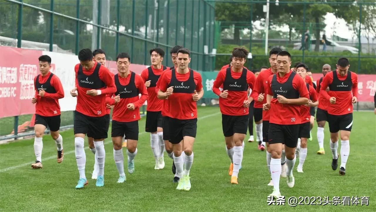 有情有义有蓉城！罗慕洛赛季报销，徐正源未雨绸缪，全力争冠！