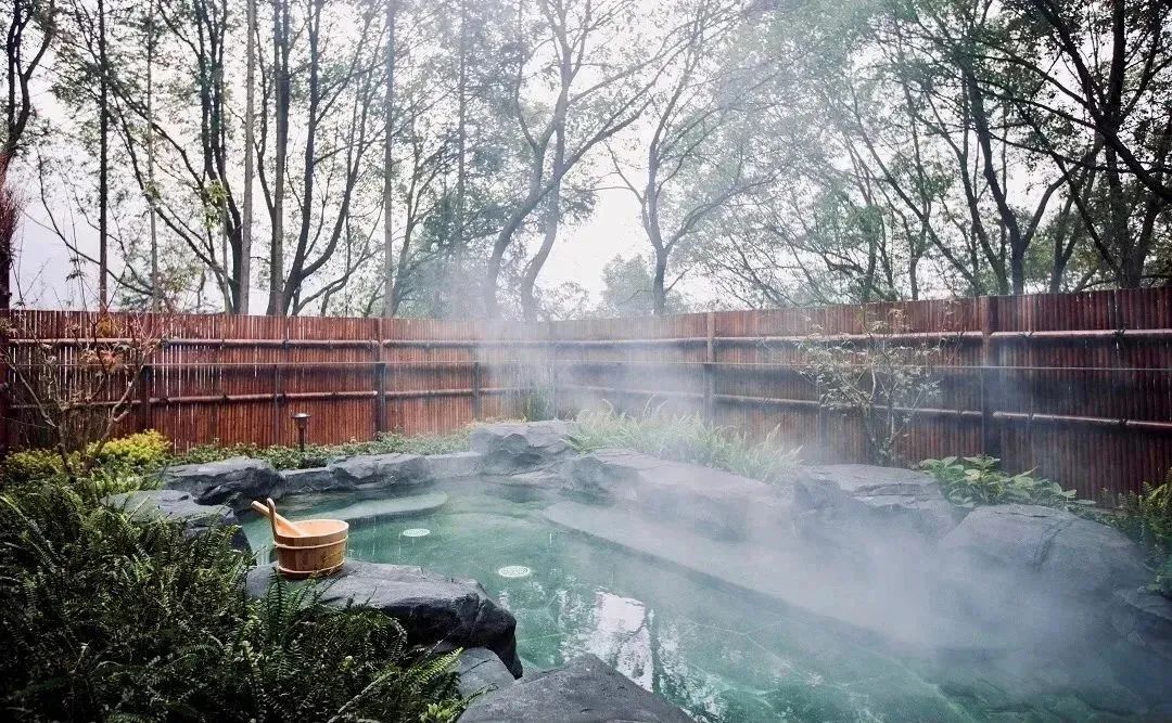 云雾缭绕人间仙境富春山居图,富春山居图旅游