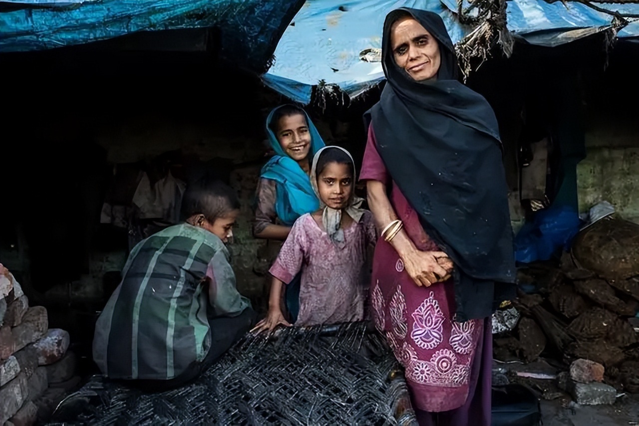 印度真的有那么多钱军购么 (印度为什么花巨资买装备)