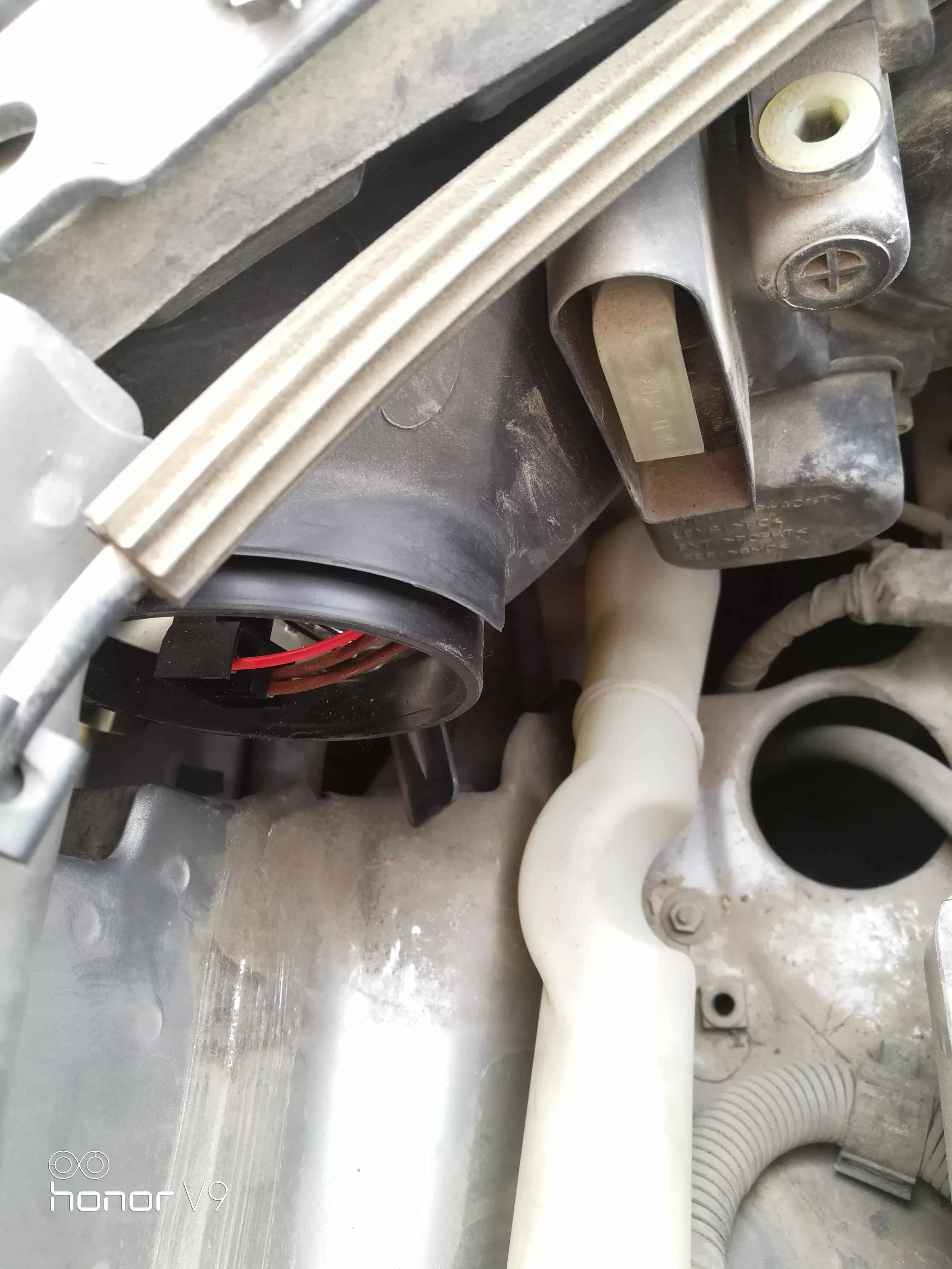 09大众polo近光灯怎么调高低,polo2011劲取改灯