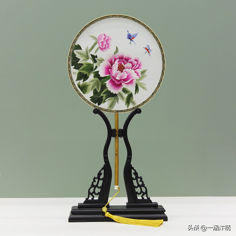 教师节一般送老师什么礼物比较好,刚进幼儿园教师节送老师什么礼物